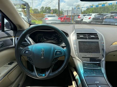 Used 2013 Lincoln MKZ AWD image 14