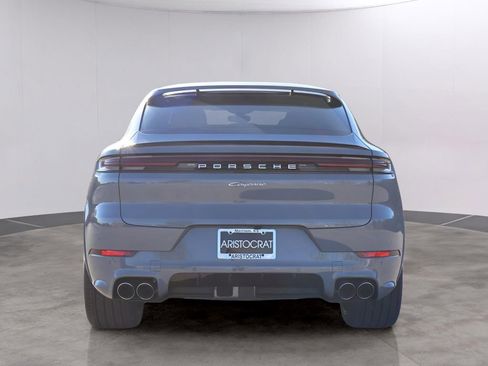 Used 2026 Porsche Cayenne Coupe AWD/4WD image 7
