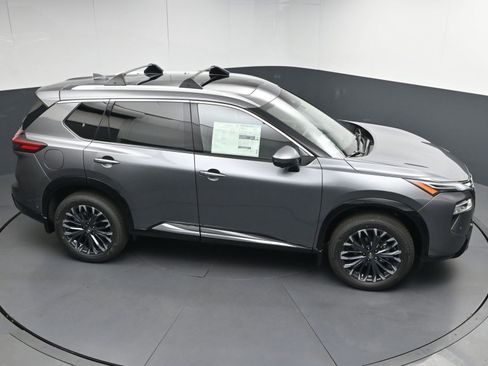 New 2026 Nissan Rogue Platinum w/ Platinum Premium Package AWD/4WD image 36