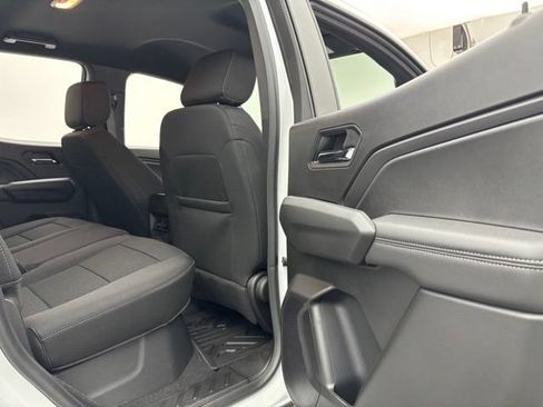 New 2026 GMC Canyon Elevation w/ Convenience Package RWD image 31