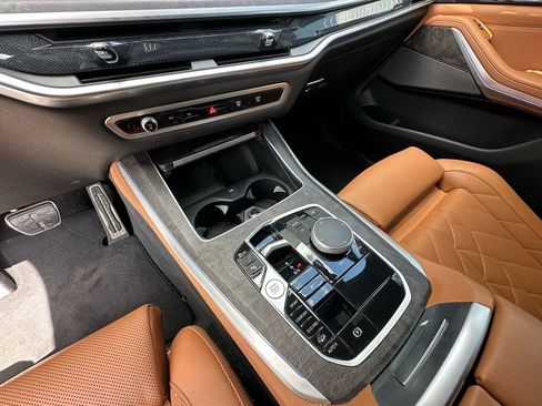 Used 2024 BMW X5 xDrive40i w/ M Sport Package image 30