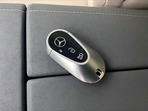 Certified 2023 Mercedes-Benz EQS 450+ SUV image 11