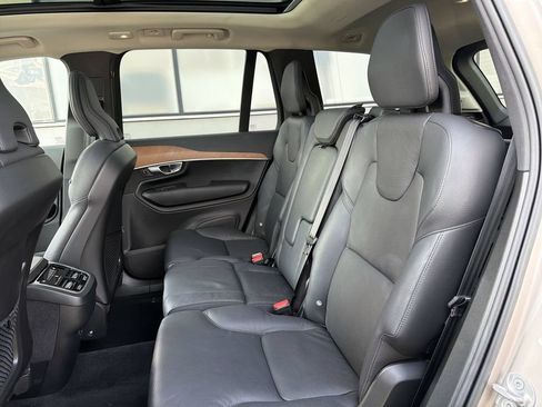 Certified 2023 Volvo XC90 B5 Plus w/ Protection Package Premier AWD/4WD image 23
