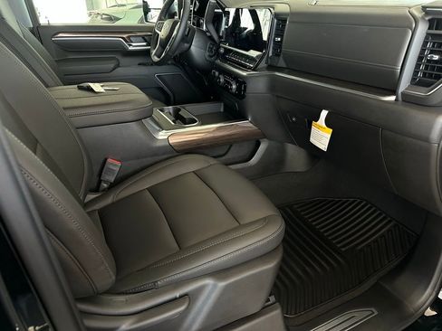 New 2026 Chevrolet Silverado 2500 LT w/ Trail Boss Package image 16