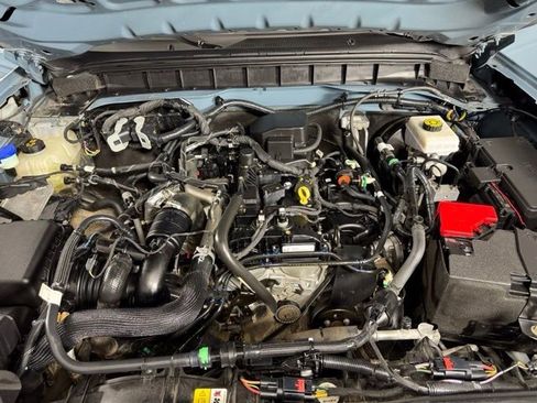 Used 2022 Ford Bronco Badlands image 35