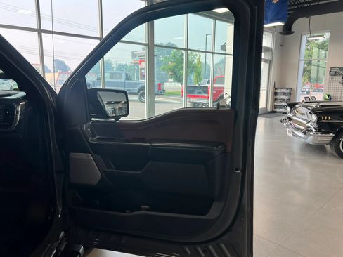 Used 2021 Ford F150 Lariat AWD/4WD image 23