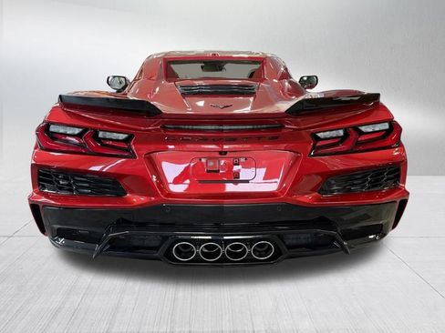 Used 2025 Chevrolet Corvette Z06 RWD image 12