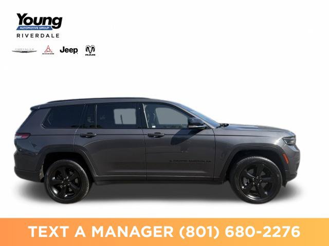 Used 2022 Jeep Grand Cherokee L Limited AWD/4WD image 5