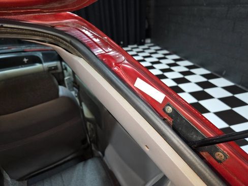 Used 1990 Ford Mustang LX image 49