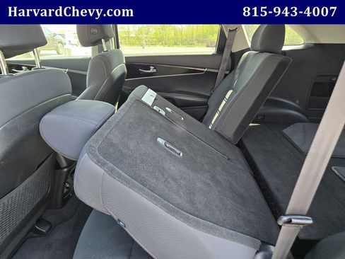 Used 2017 Kia Sorento AWD w/ LX Convenience Package image 33