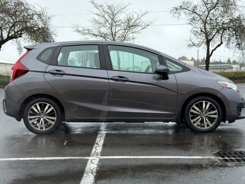 Used 2015 Honda Fit EX image 3