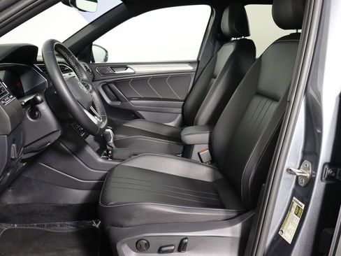 Used 2023 Volkswagen Tiguan SE R-Line FWD image 14