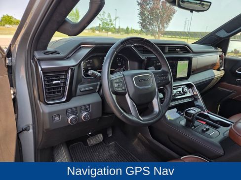 Used 2025 GMC Sierra 1500 Denali Ultimate AWD/4WD image 14