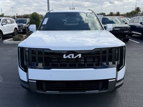 New 2027 Kia Telluride S image 9