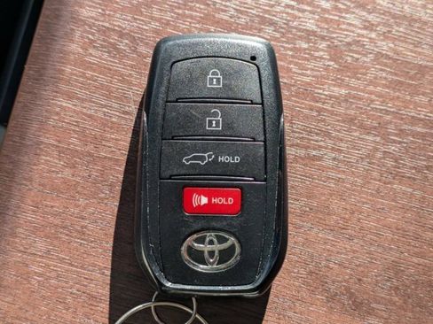 Used 2024 Toyota Sequoia Capstone image 33