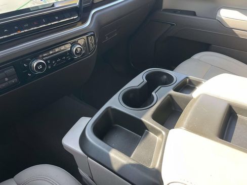 Used 2025 GMC Sierra 1500 SLT RWD image 30
