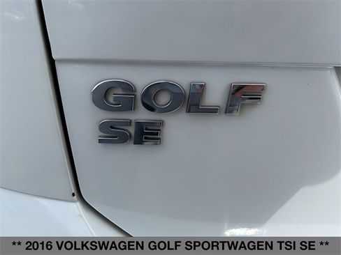 Used 2016 Volkswagen Golf SE w/ Lighting Package image 7