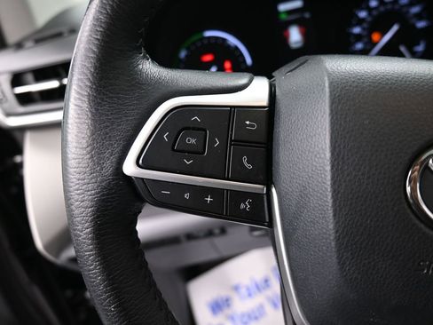 Used 2021 Toyota Sienna XLE FWD image 31