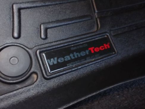 Used 2018 Volkswagen Passat 2.0T R-Line w/ R-Line Lighting Package image 26