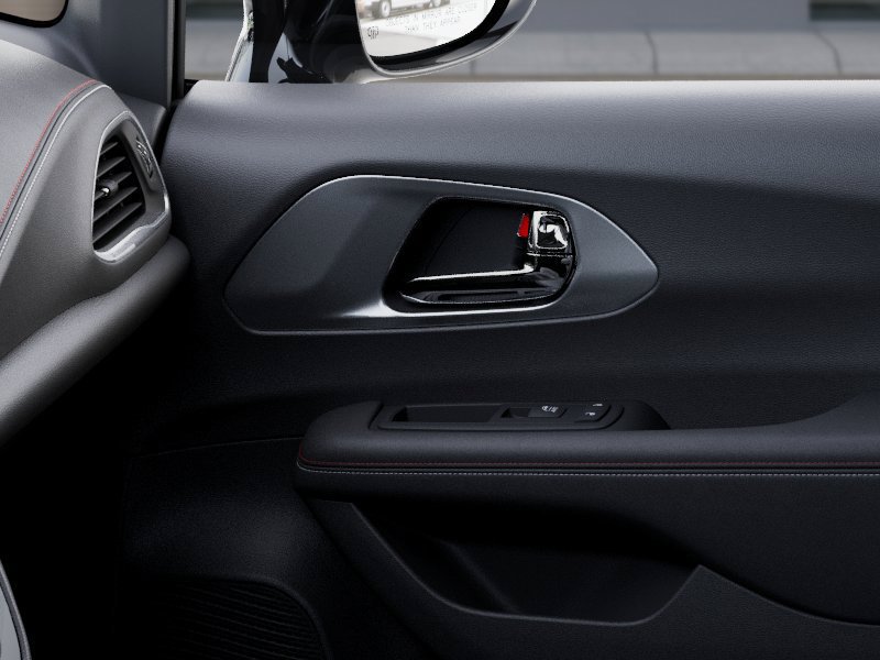 New 2027 Chrysler Pacifica Select AWD/4WD image 28