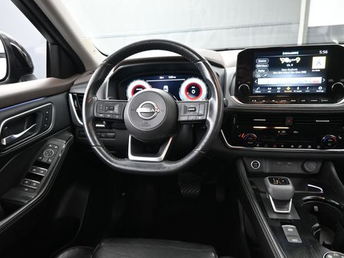 Certified 2023 Nissan Rogue Platinum w/ Platinum Premium Package image 13