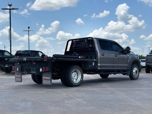 Certified 2022 Ford F450 Lariat w/ Lariat Value Package AWD/4WD image 2