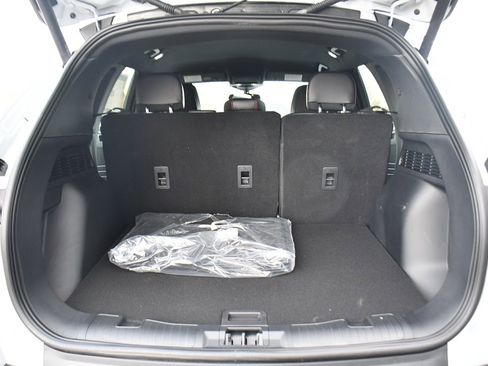 New 2026 Ford Escape ST-Line Select w/ Equipment Group 401A image 18