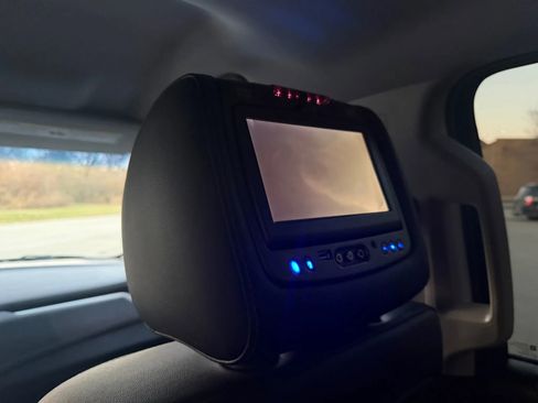 Used 2015 GMC Yukon XL SLT image 15