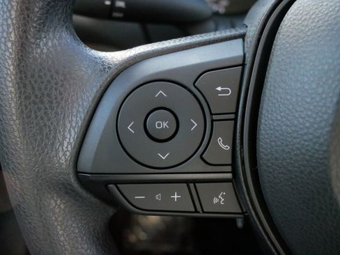 Certified 2025 Toyota RAV4 LE image 26