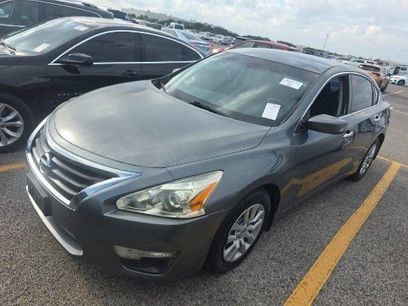 Used 2015 Nissan Altima 2.5 S w/ Power Driver Seat Package