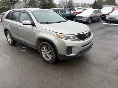 Used 2015 Kia Sorento LX