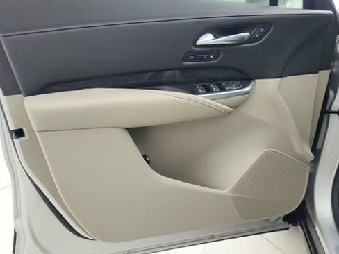 Used 2020 Cadillac XT4 Premium Luxury w/ Driver Awareness Package FWD image 19