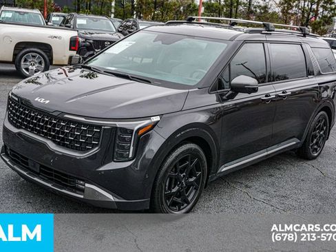 Used 2025 Kia Carnival SX Prestige image 15