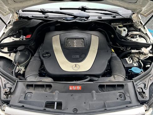 Used 2012 Mercedes-Benz C 300 4MATIC Sedan image 31