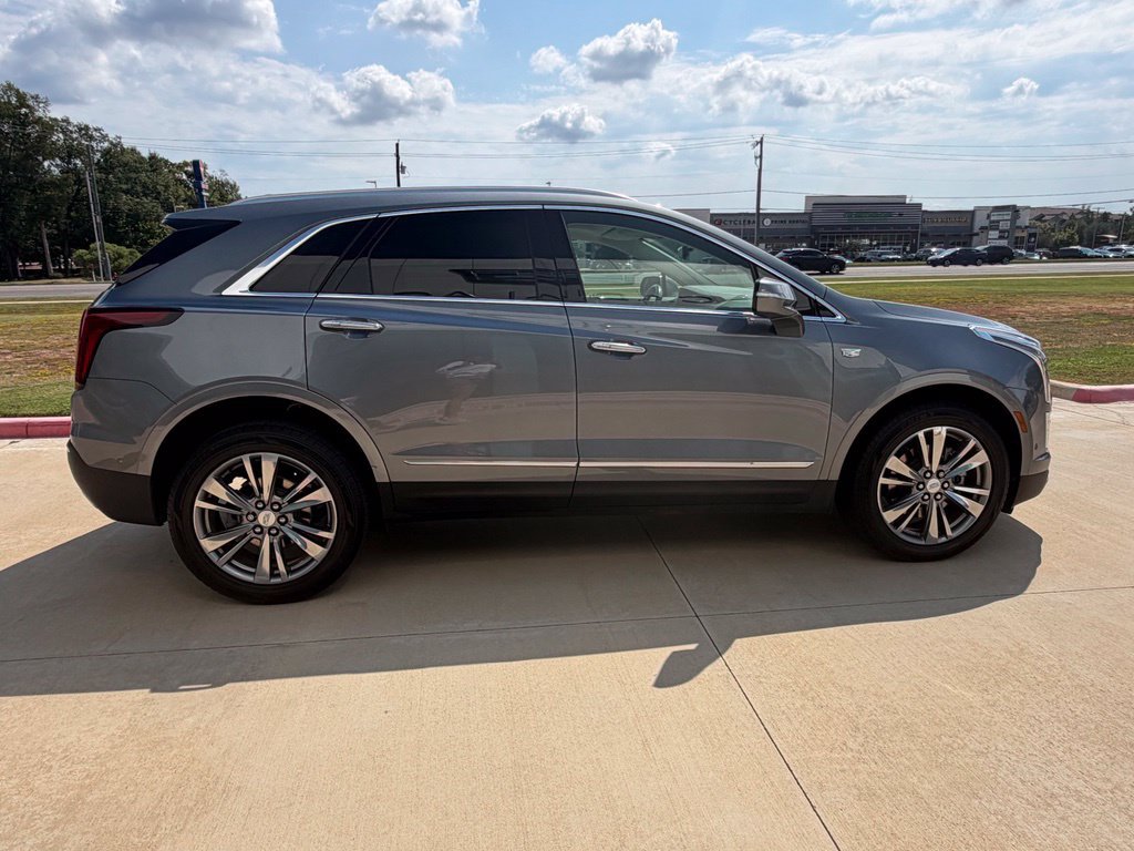Used 2021 Cadillac XT5 Premium Luxury FWD image 6