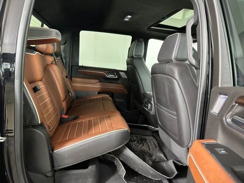 Used 2024 GMC Sierra 2500 Denali Ultimate image 27