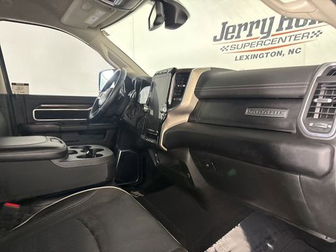 Used 2024 RAM 2500 Laramie image 29