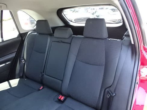 Used 2022 Toyota RAV4 LE AWD/4WD image 20