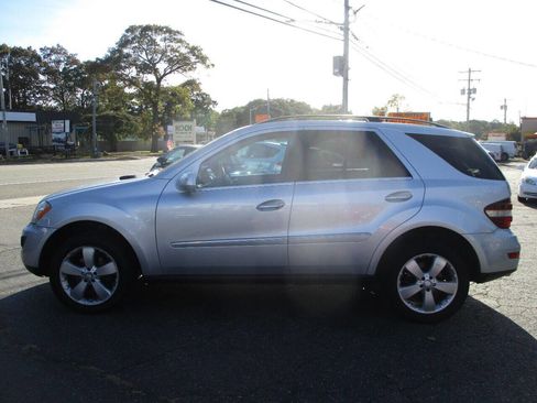 Used 2010 Mercedes-Benz ML 350 ML 350 4MATIC AWD 4dr SUV image 5