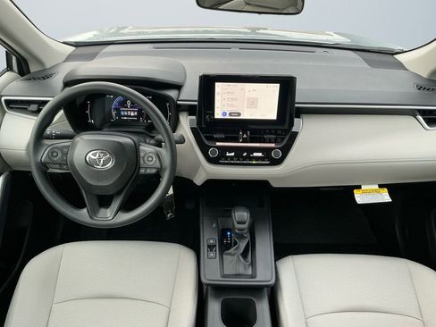 New 2026 Toyota Corolla Cross L image 11
