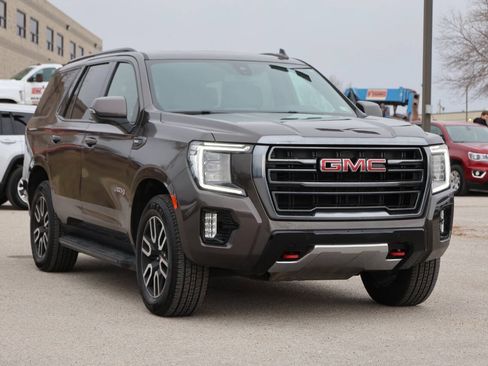 Used 2021 GMC Yukon AT4 AWD/4WD image 4