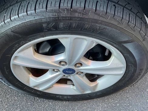 Used 2014 Ford Escape SE w/ Equipment Group 201A image 7