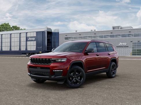 New 2025 Jeep Grand Cherokee L Limited w/ Black Appearance Package AWD/4WD image 1