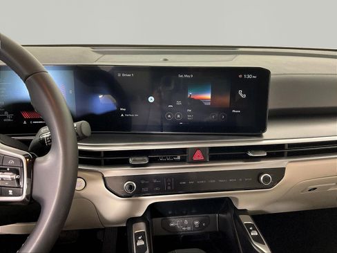 Certified 2025 Kia Sorento S AWD/4WD image 9