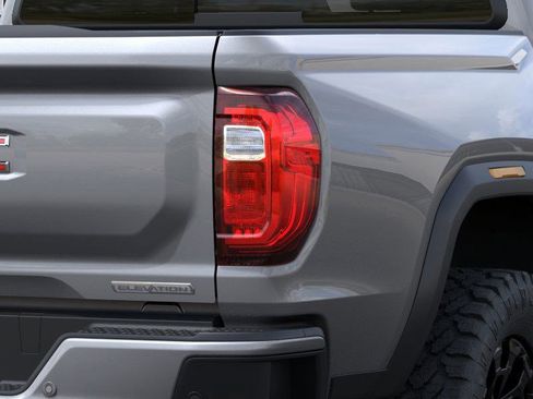 New 2026 GMC Canyon Elevation image 12
