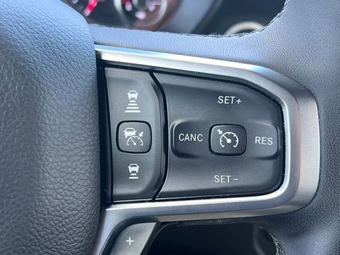 Used 2025 RAM 1500 Big Horn AWD/4WD image 25