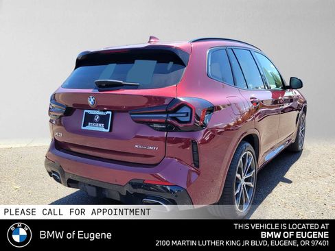 Used 2023 BMW X3 xDrive30i w/ M Sport Package AWD/4WD image 3