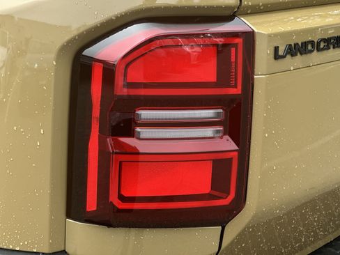 New 2026 Toyota Land Cruiser AWD/4WD image 18