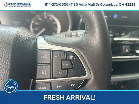 Used 2024 Toyota Highlander XSE image 21