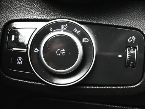 Used 2022 Alfa Romeo Giulia Sprint image 30